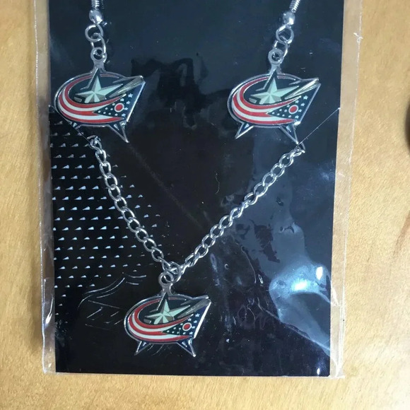 NHL _ Columbus Blue Jackets _ Combo Earrings + Necklace (Bluearnec) | women | - Picture 5 of 5